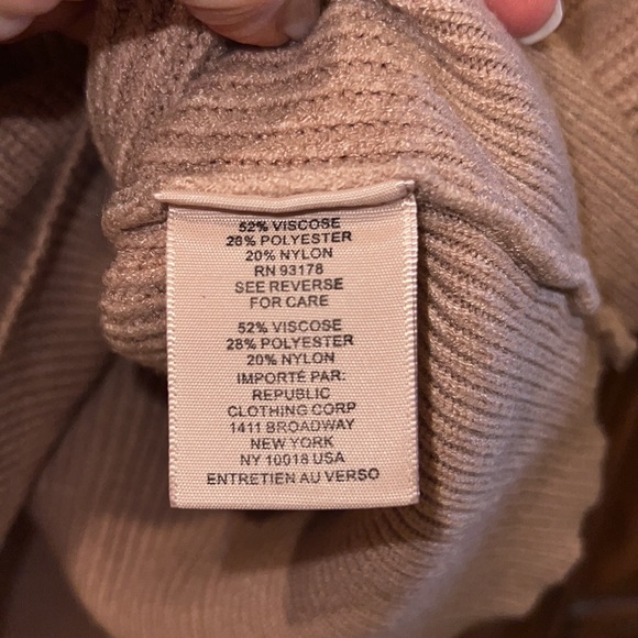 Philosophy V Neck Sweater - Picture 7 of 7